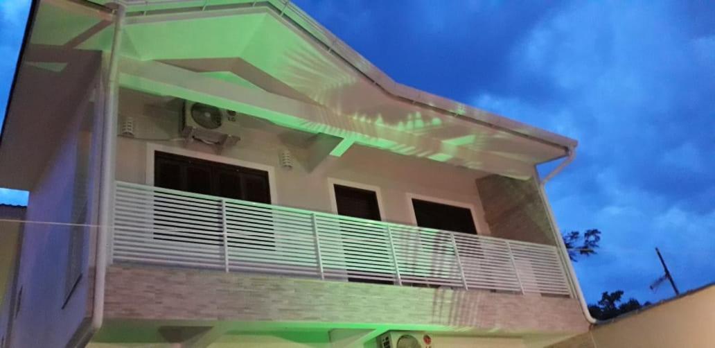 Residencial Franca Garopaba Lejlighed Eksteriør billede